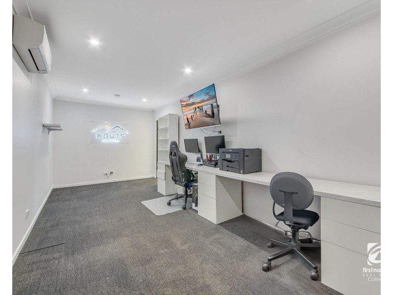 43 Donovan Boulevard, Gregory Hills NSW 2557