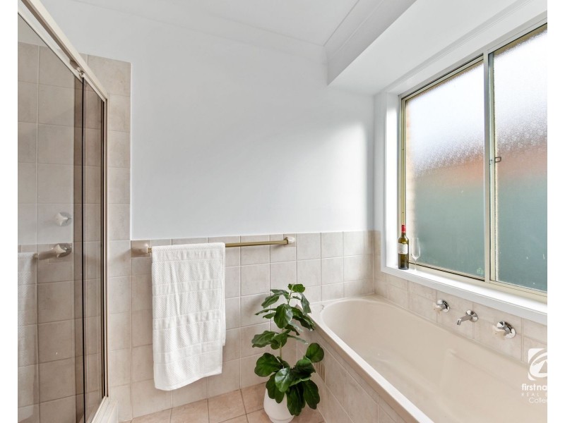 4 John McLennon Circuit, Harrington Park NSW 2567
