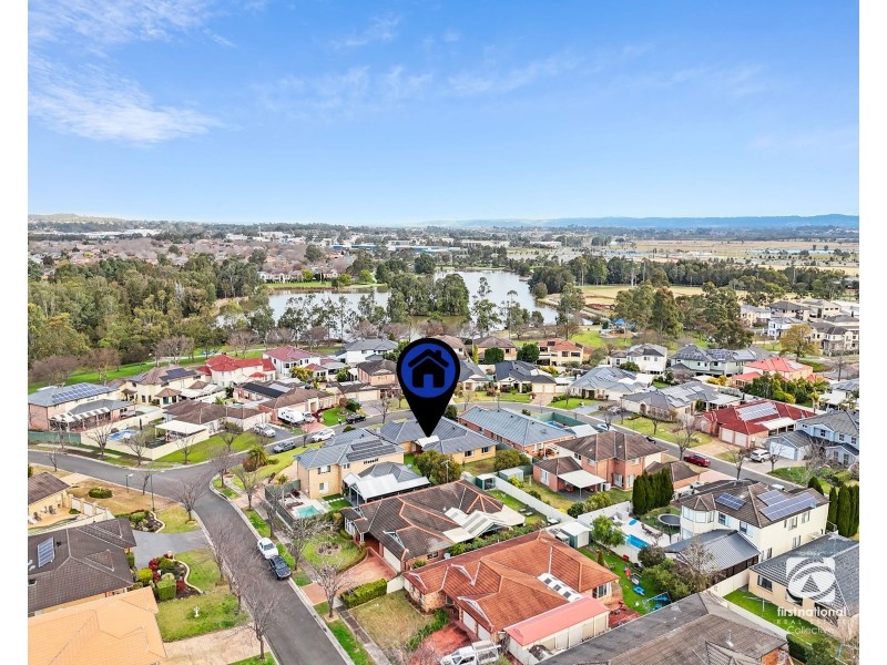 4 John McLennon Circuit, Harrington Park NSW 2567