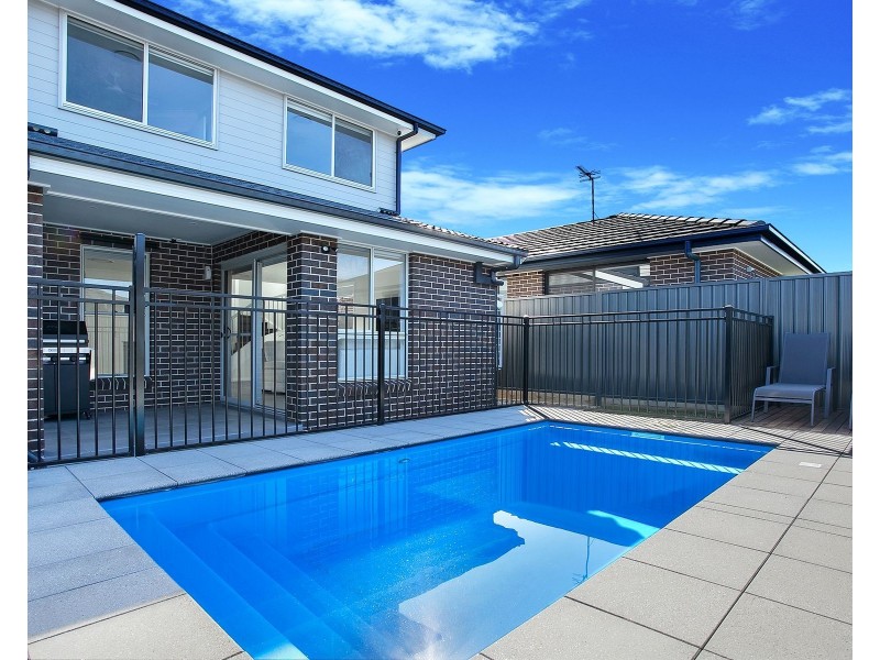 39 Pioneer Street, Gregory Hills NSW 2557