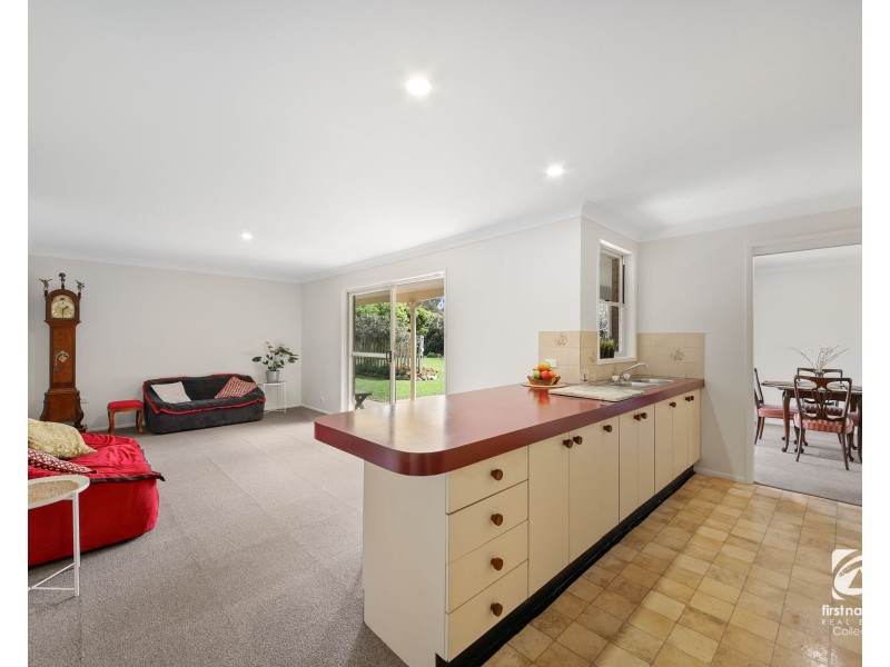 4 Kylie Place, Camden South NSW 2570