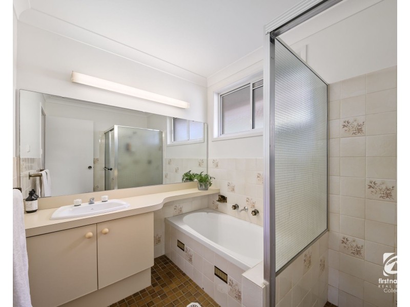 4 Kylie Place, Camden South NSW 2570