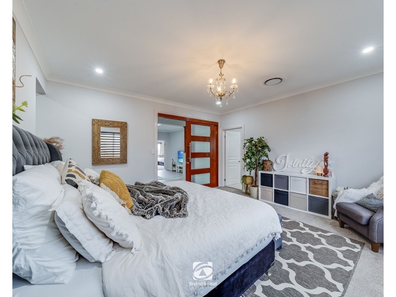 76 Castlemaine Circuit, Harrington Park NSW 2567