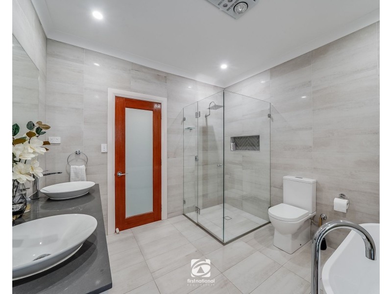 76 Castlemaine Circuit, Harrington Park NSW 2567