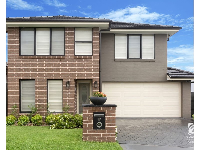 19 Orbit Street, Gregory Hills NSW 2557
