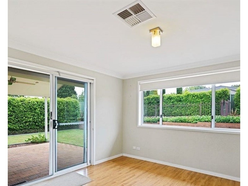 6 Thurn Street, Elderslie NSW 2570