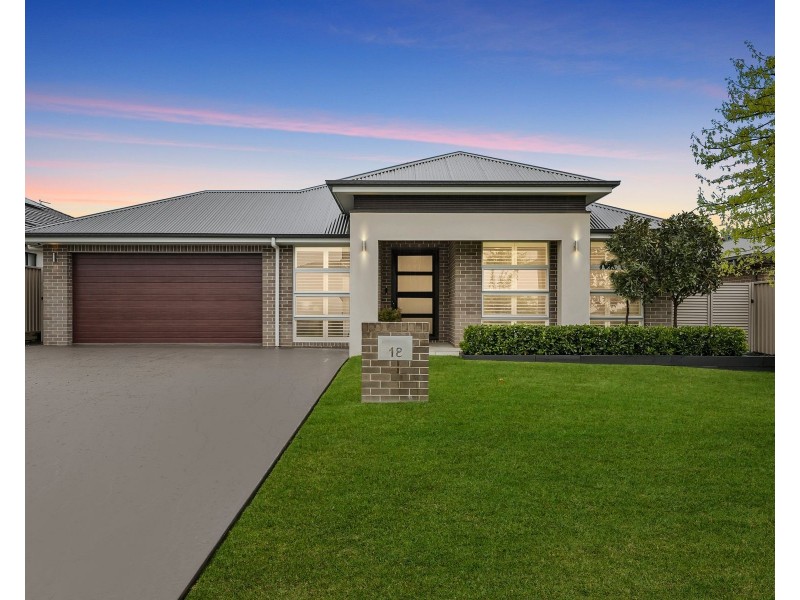 18 Doolan Crescent, Harrington Park NSW 2567