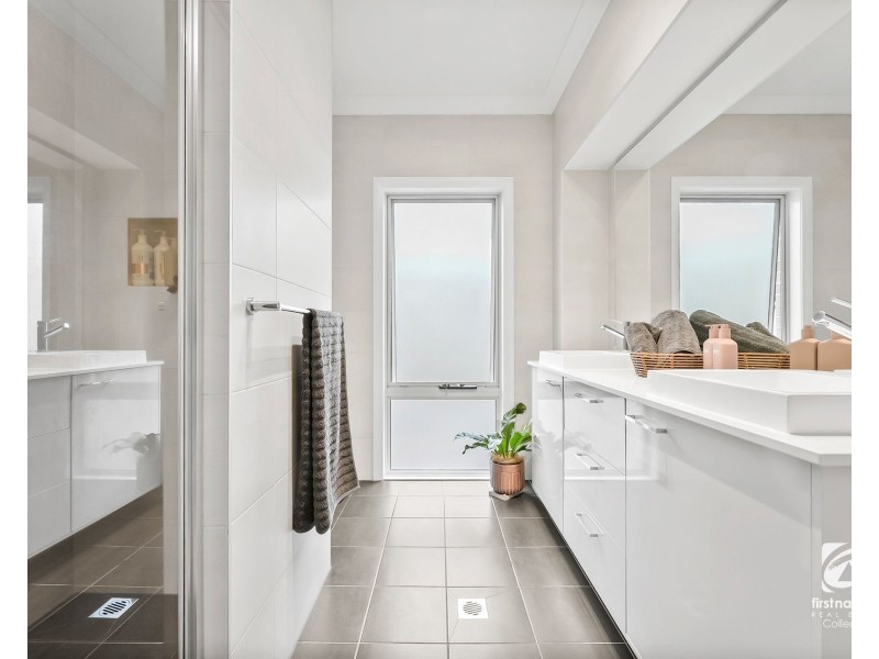 18 Doolan Crescent, Harrington Park NSW 2567