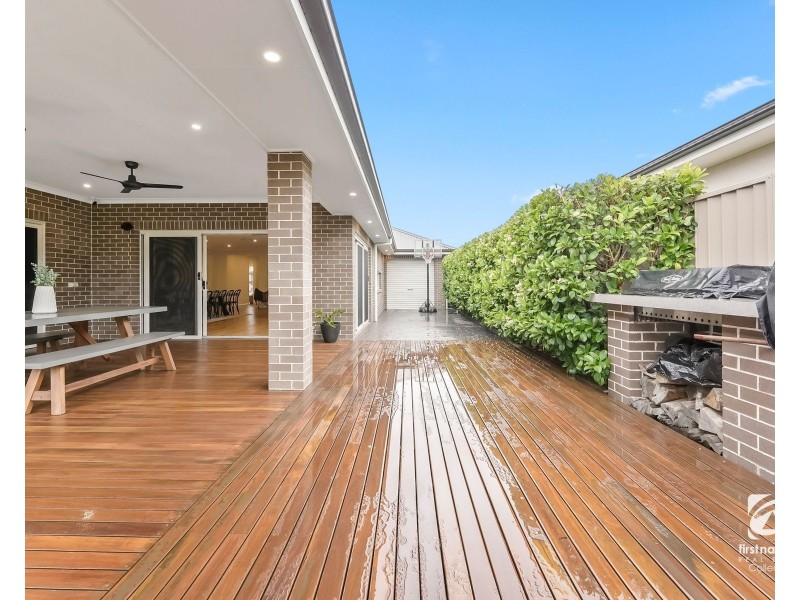 18 Doolan Crescent, Harrington Park NSW 2567