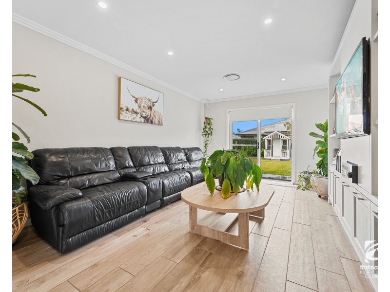 11 Longarm Place, Harrington Park NSW 2567