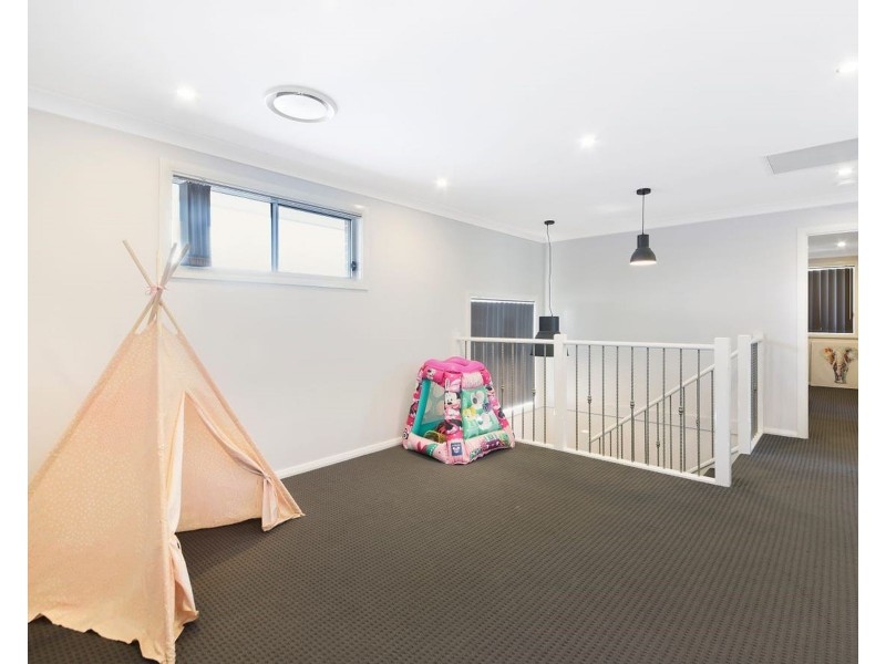 5 Moxon Street, Oran Park NSW 2570