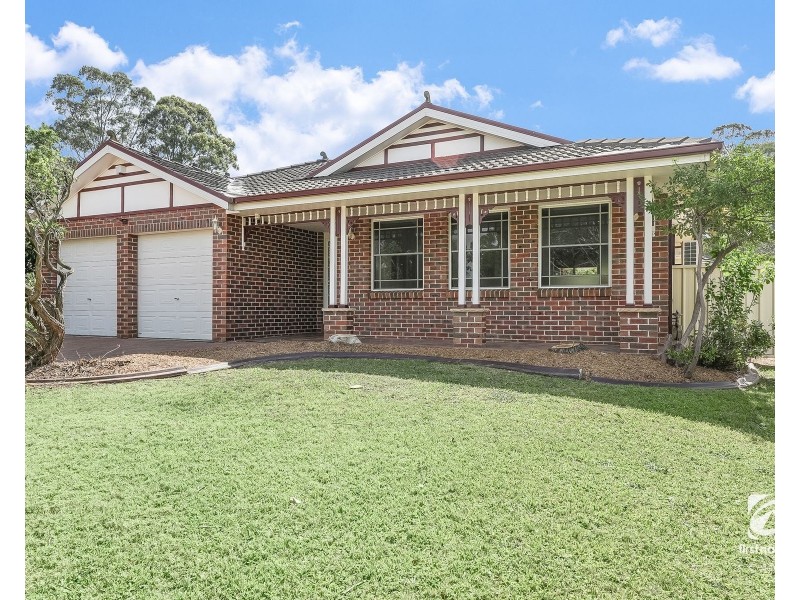 30 Solander Place, Mount Annan NSW 2567