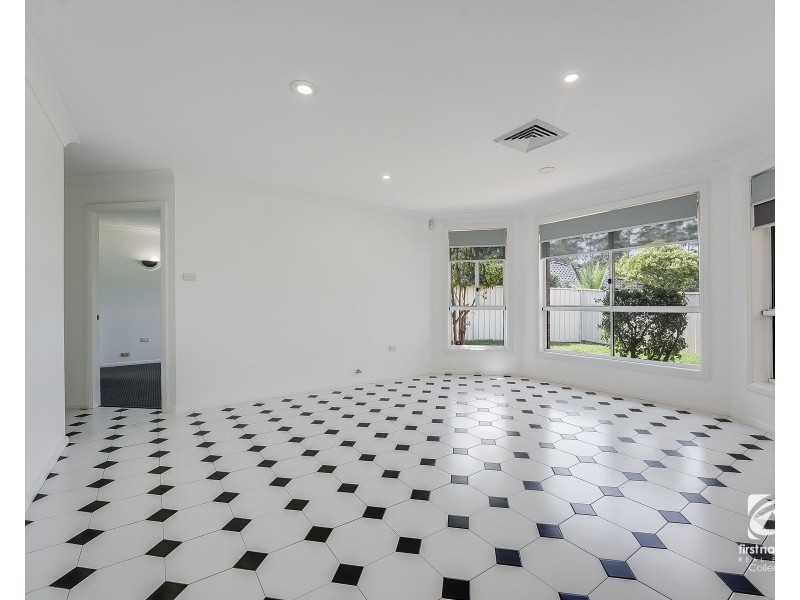 30 Solander Place, Mount Annan NSW 2567