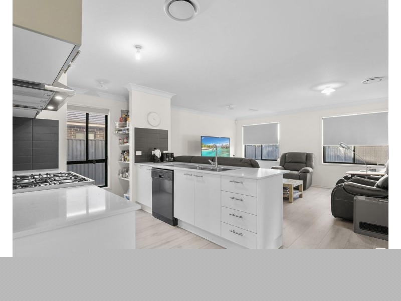 12 Bluebell Close, Gregory Hills NSW 2557