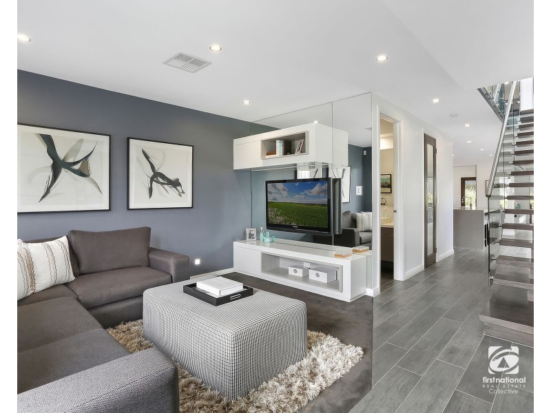 38 Village Circuit, Gregory Hills NSW 2557