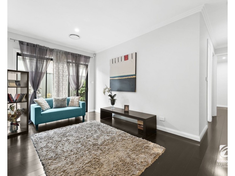 10 Dargin Close, Harrington Park NSW 2567