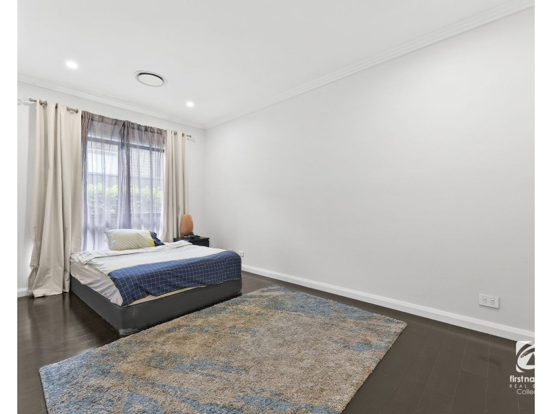 10 Dargin Close, Harrington Park NSW 2567