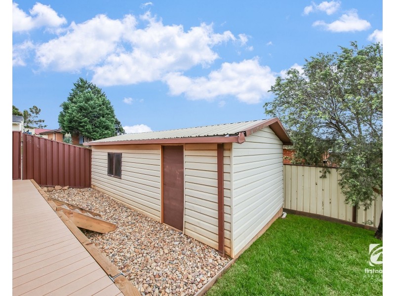 7 Brownlow Place, Ambarvale NSW 2560