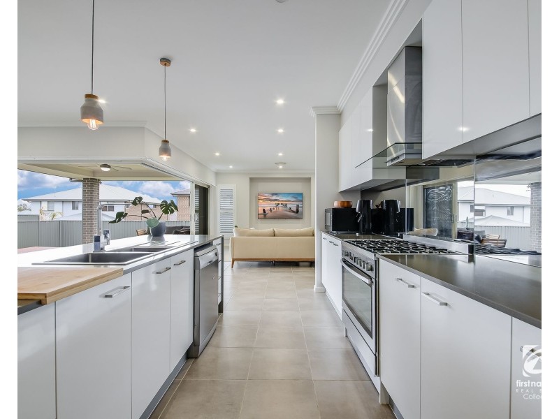 5 Moonlite Court, Harrington Park NSW 2567