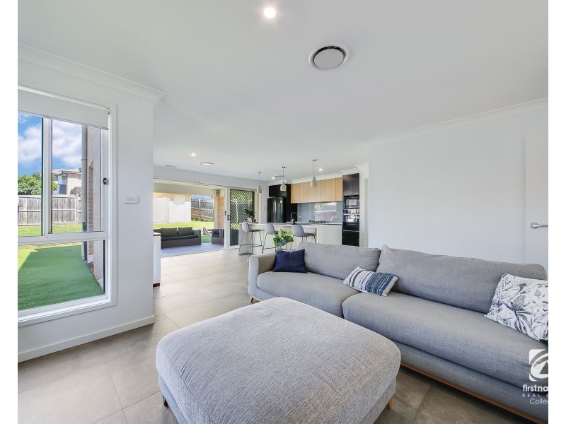 42 Longley Avenue, Elderslie NSW 2570