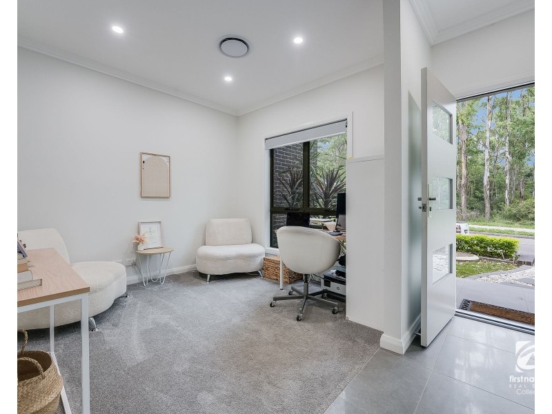 27 Camden Acres Drive, Elderslie NSW 2570