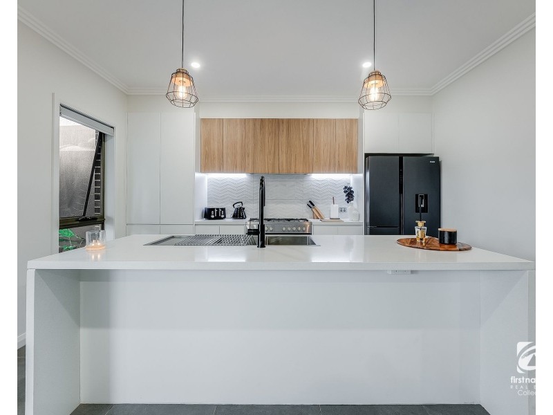 27 Camden Acres Drive, Elderslie NSW 2570