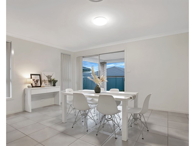 11 Richmond Road, Oran Park NSW 2570