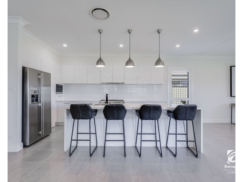 41 Donahue Circuit, Harrington Park NSW 2567