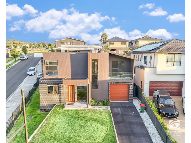 74 Poulton Terrace, Campbelltown NSW 2560