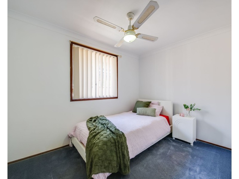 11 Cuscus Place, St Helens Park NSW 2560