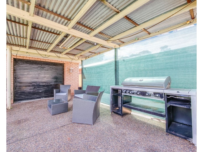11 Cuscus Place, St Helens Park NSW 2560