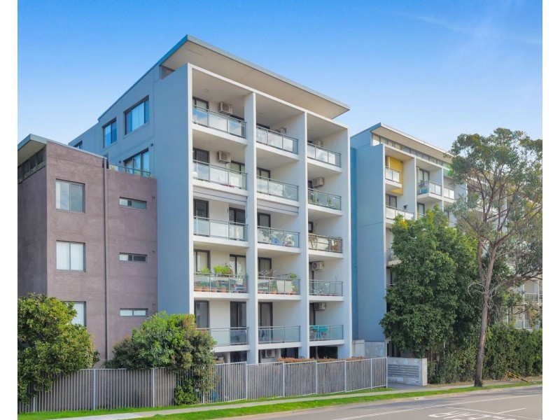 6D/541 Pembroke Road, Leumeah NSW 2560