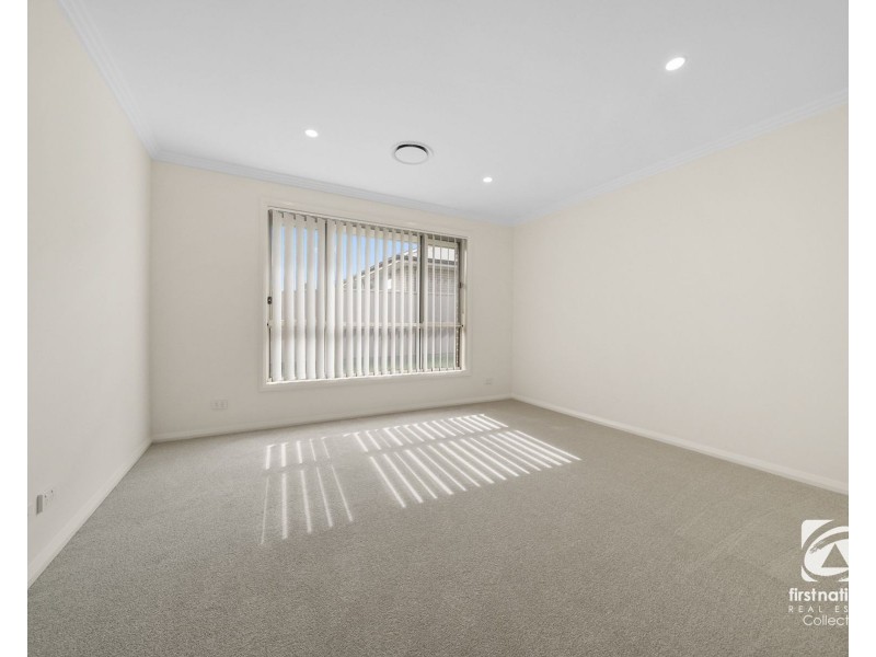 53 Easton Avenue, Spring Farm NSW 2570