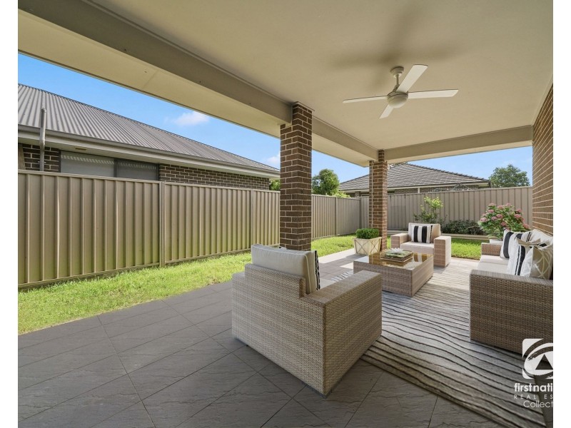 53 Easton Avenue, Spring Farm NSW 2570