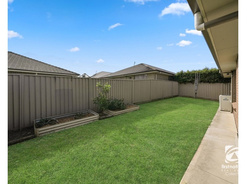 53 Easton Avenue, Spring Farm NSW 2570