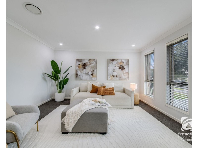 1 Longley Avenue, Elderslie NSW 2570