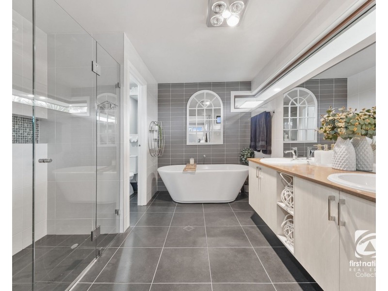 15 Starlight Retreat, Harrington Park NSW 2567