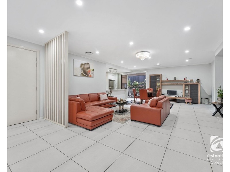 15 Westview Street, Campbelltown NSW 2560