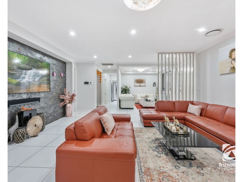 15 Westview Street, Campbelltown NSW 2560