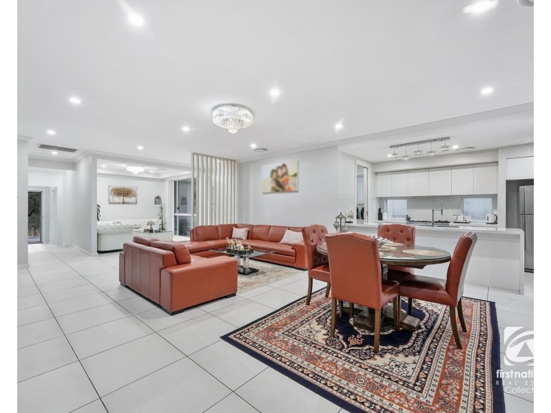 15 Westview Street, Campbelltown NSW 2560