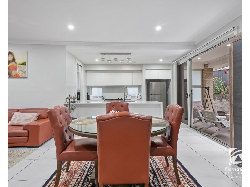 15 Westview Street, Campbelltown NSW 2560