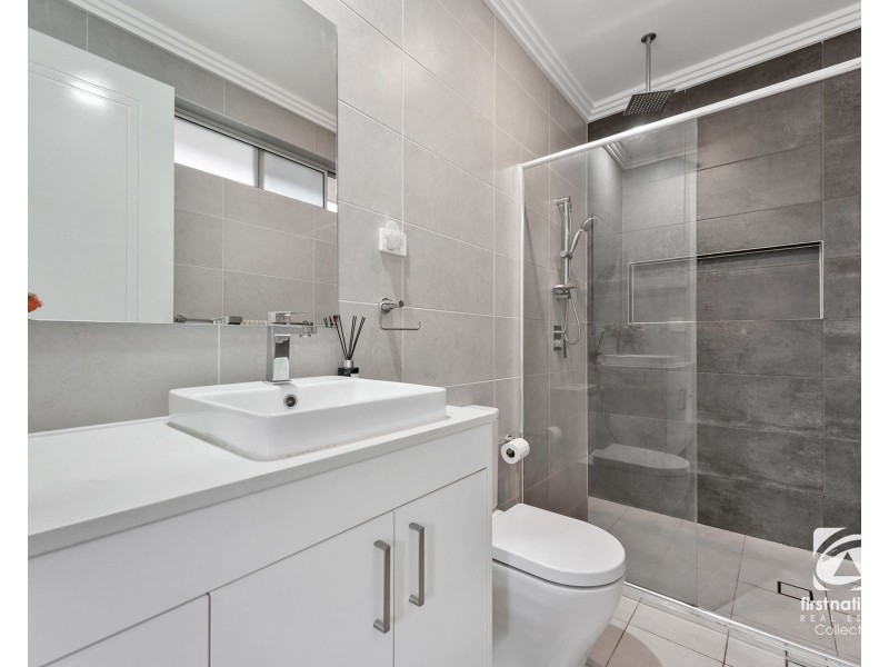 15 Westview Street, Campbelltown NSW 2560