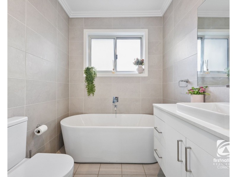 15 Westview Street, Campbelltown NSW 2560