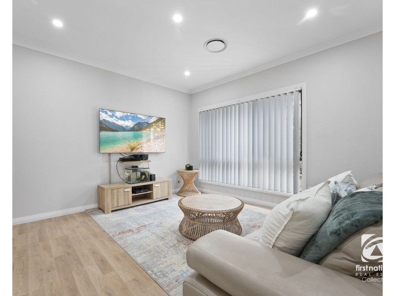 9 Kingsman Avenue, Elderslie NSW 2570