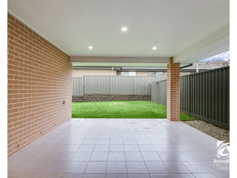 77 McKenzie Boulevard, Gregory Hills NSW 2557