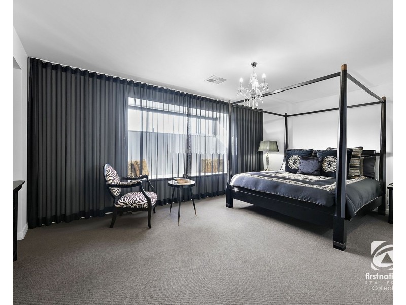 4 Rutherford Circuit, Harrington Park NSW 2567