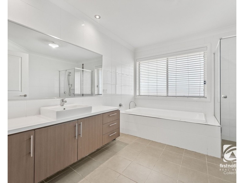 11 Wayman Avenue (Grove Estate), Harrington Park NSW 2567
