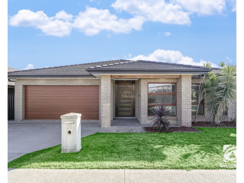 25 Spitzer Street, Gregory Hills NSW 2557