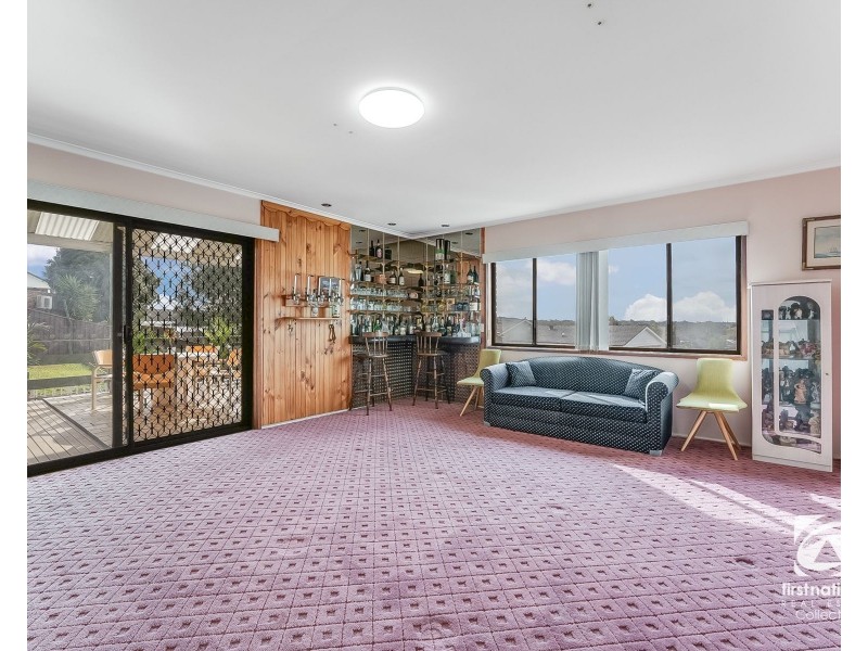 8 Forresters Close, Woodbine NSW 2560