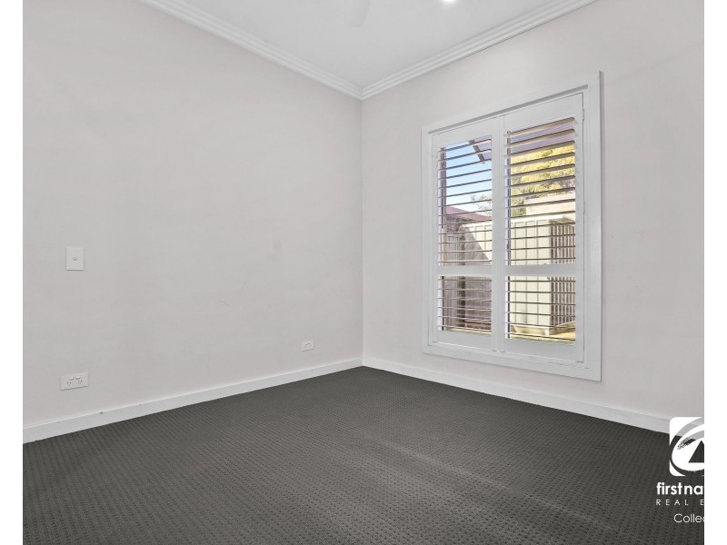 11a Rutherglen Drive, St Andrews NSW 2566